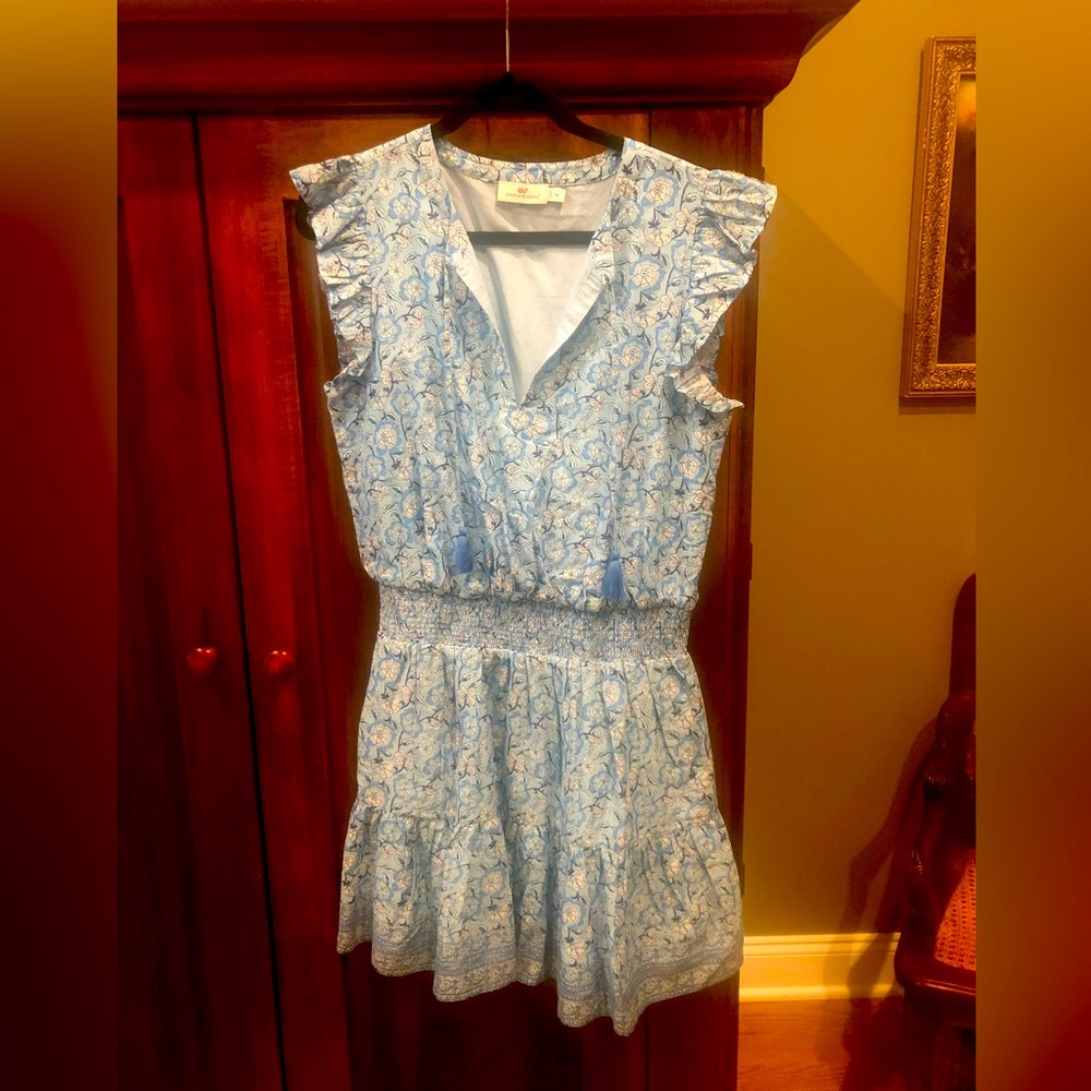 Vineyard Vines smocked floral mini dress